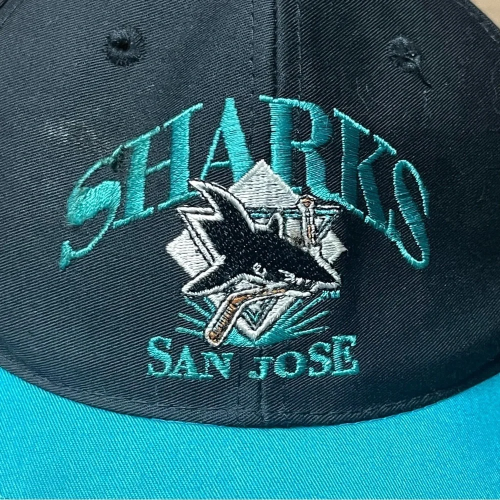 Vintage 1990s San Jose Sharks Juniors Snapback Hat Cap By Signature NHL Black